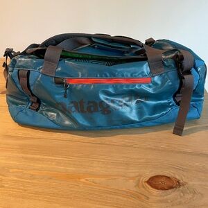Patagonia black hole 55L duffle